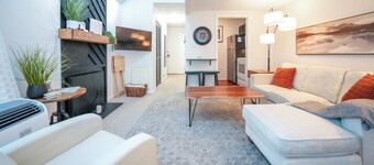 ชั้นบนสุด ชั้น 3 ลอฟต์ รีสอร์ต แอคเซส ไม่มีลิฟต์  