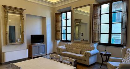 Tuscan Palace - Venturi Apartment