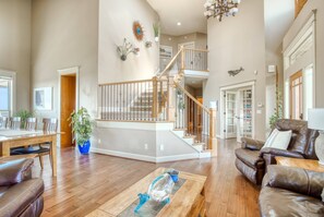 6 bedrooms