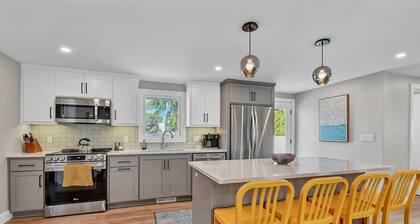 Full Remodel Steps to Lambeau Titletown Resch