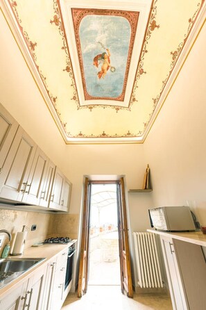 3 bedrooms - Tuscan Palace - Buratti Apartment (Montepulciano)