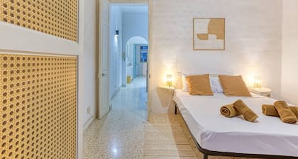 Lilly the Traditional Maltese Townhouse in Sliema