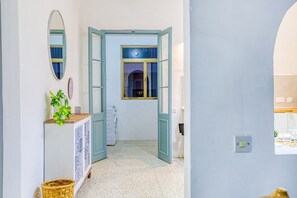 Nhà | 3 phòng ngủ, bàn