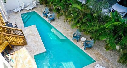 Luxury Pool Home/golf Cart