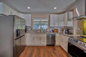 House | 3 bedrooms - Sunny Escape-heated Pool (Seminole)