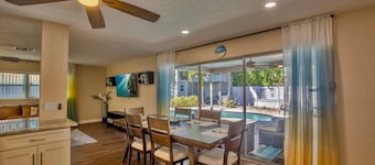 Sunny Escape-heated Pool