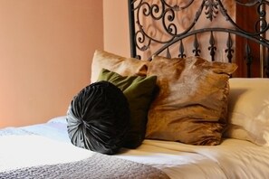 Apartment | 1 bedroom - Casa Mina 5 Central Rio Grande Historic Dist (El Paso)