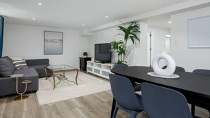 House - Cozy Bsmt Suite Near UBC Kits and DT Vancouver (Vancouver)