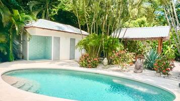 House | 5 bilik tidur