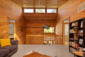5 bedrooms