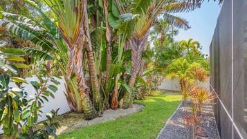 House | 4 bilik tidur