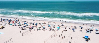 AMI Du Soleil Steps to the Beach Heated Pool