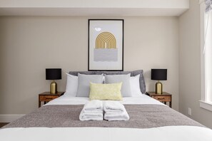 House | 2 bedrooms - Peaceful Spacious 2BR Suite (Nanaimo)