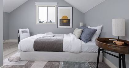 Spacious 4BR Retreat Near YVR and DT