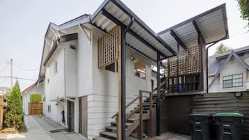 Nhà | 4 phòng ngủ