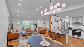 Rumah | 4 kamar tidur