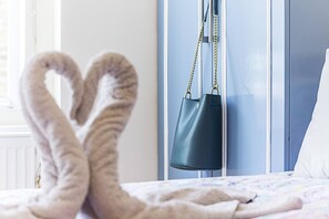 Apartment | 1 bedroom - Private Homely Bedroom in Kensington R2 (London)