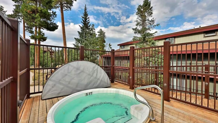 10 min to Resort Amazing Views Sauna