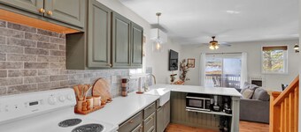 湖畔小屋 热水浴缸 码头 皮划艇