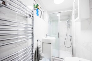 Rumah | 3 kamar tidur