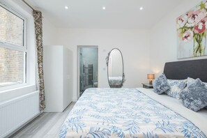 Apartment | 3 bedrooms - 3 Bed 3 Bathroom Flat in Kensington A (London)