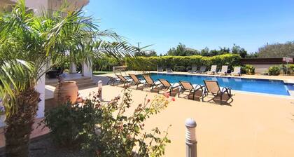 Orchard Blossom Private Villa With Pool