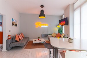 Apartment - Seaview Apt Turner Contemporary Margate By Adliv (Margate)