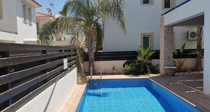 Amelia Villa With Private Pool Wifi BBQ