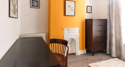 Cosy Margate Getaway Sleeps 5 By Adliv