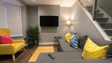 2 bedrooms