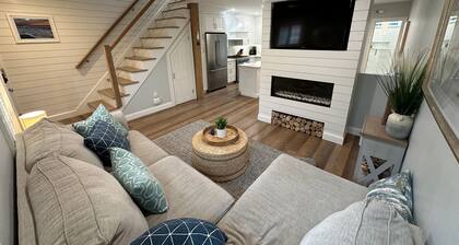 Beautifully Renovated 2 Bed 2 Bath Private Home