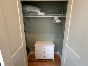 Apartemen | 5 kamar tidur