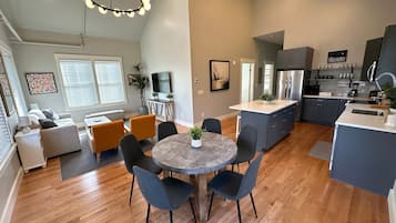 Apartemen | 5 kamar tidur