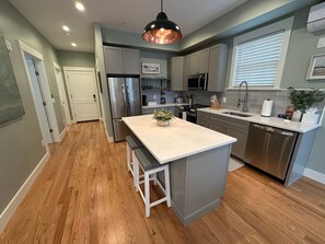 Apartment | 5 bedrooms - Brand New Construction! 3 Unit/5 Bed Property (Newport)