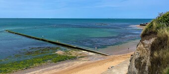 Walpole Bay 2 bed Stunning Garden Apt By Adliv