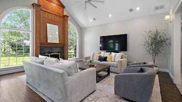 House | 6 bedrooms