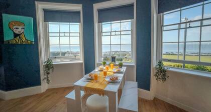 Stunning Sea View Georgian Retreat by Adliv
