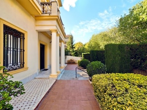 Villa | 8 dormitorios