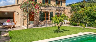 Beautiful Mallorcan Villa With Pool in Soller