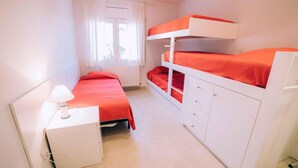 Ảnh chưa phân loại, 4 trong số 22 ảnh, nút
