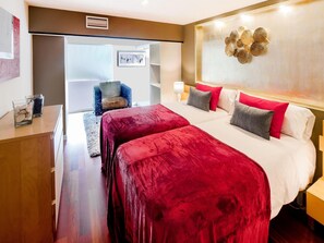 5 bedrooms - Victoria City Center 1 Downtown Luxury Duplex (Barcelona)