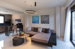 Villa, Smoking | 15 bedrooms
