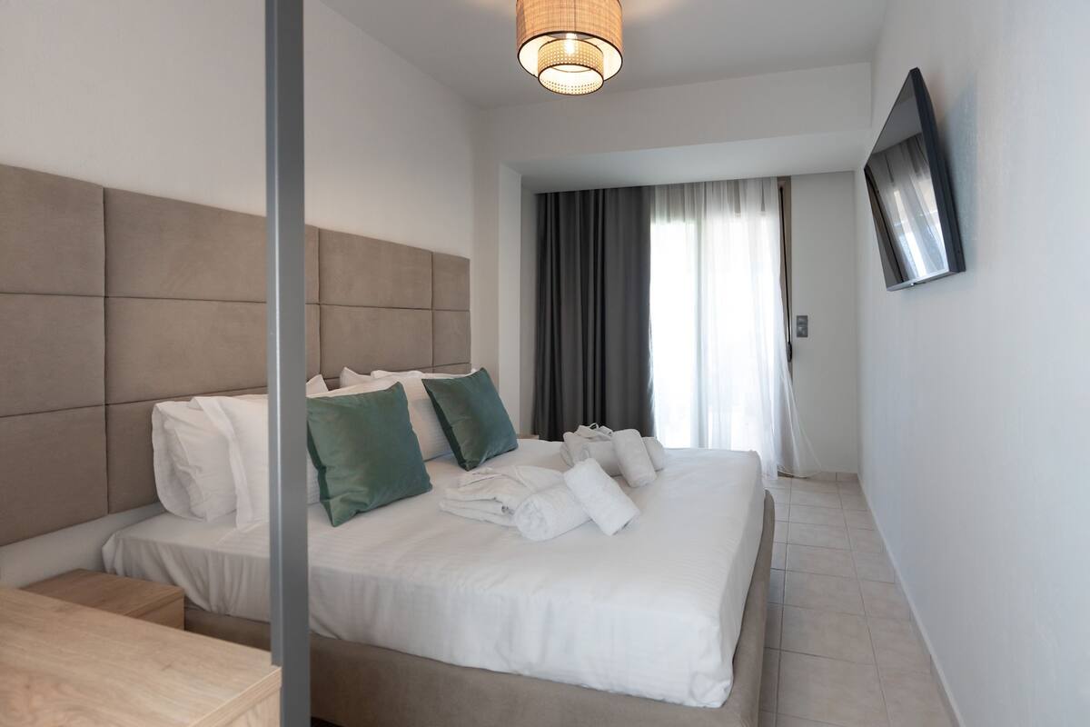 Villa, Smoking | 15 bedrooms