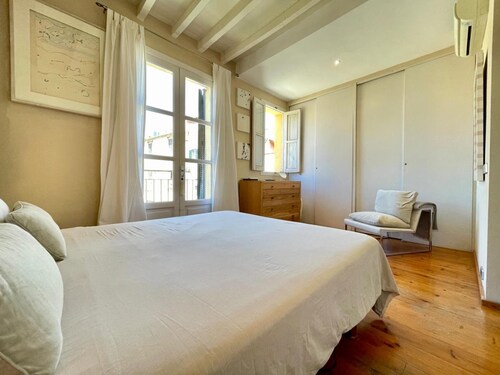 Bright one Bedroom Apartment in La Lonja