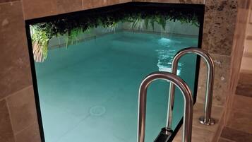 Una piscina climatizada