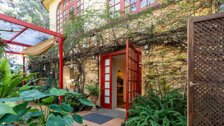 Estupenda Casa con Sabor Vintage