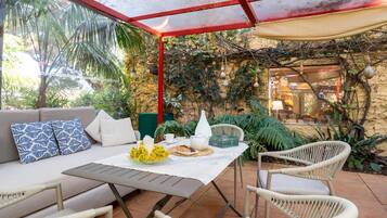 House, Smoking | 1 bedroom
