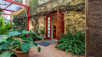 House, Smoking | 1 bedroom