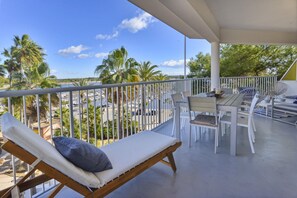 Room - Canami Luxury Apartment With Best SEA Views (Ses Salines)