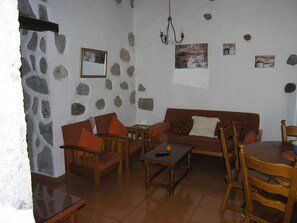 House | 2 bedrooms